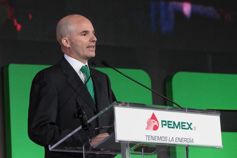  Pemex menyangkal "gasolinazo" pada bulan Januari, namun tidak mengesampingkan kenaikan akibat konjugasi