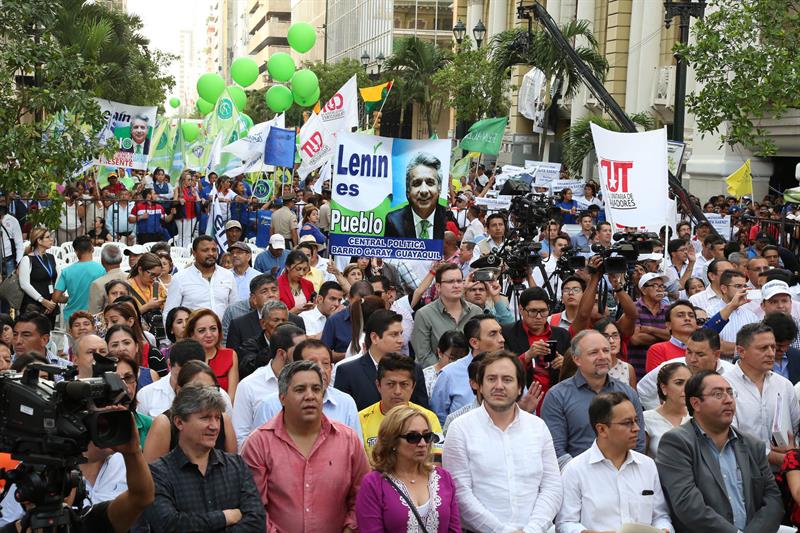  Presiden Ekuador akan meminta ILO untuk meminta saran mengenai Kode Perburuhan