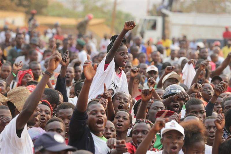  Ibukota DR Kongo dilumpuhkan oleh sebuah demonstrasi mengenai penundaan pemilihan