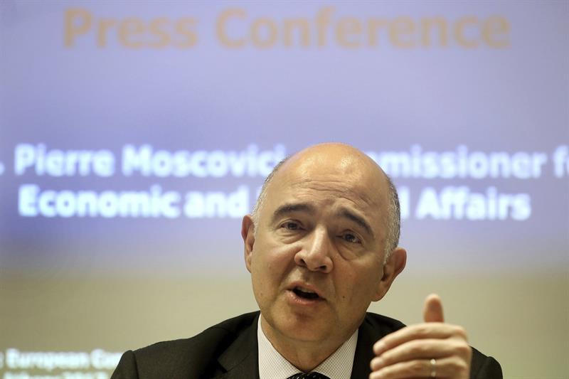  Moscovici meminta Dewan untuk "menginjak pedal gas" melawan penggelapan pajak