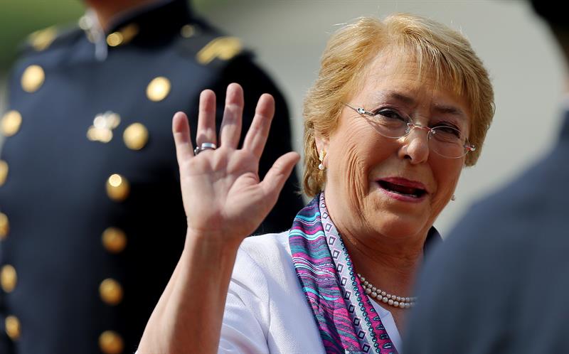  Bachelet: presiden Chili berikutnya "akan menerima sebuah negara dalam pemulihan"