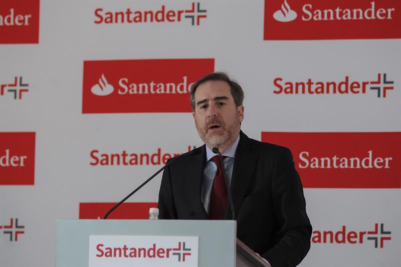  Santander meluncurkan model baru perbankan digital di Meksiko