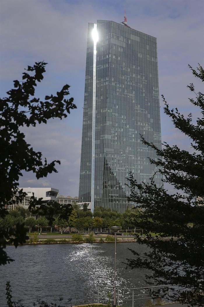 Spanyol akan mengajukan tawaran untuk posisi eksekutif di ECB tanpa mengungkapkan kandidatnya