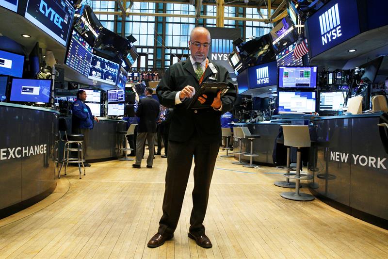  Wall Street dibuka dengan kenaikan dan Dow Jones naik 0,48%