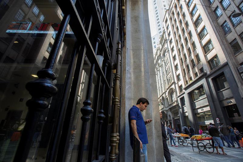  Pasar saham Sao Paulo naik 0,86 persen pada pembukaan