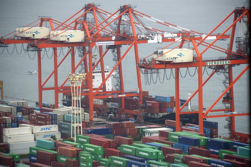  Jepang mencatat surplus perdagangan 2.166 juta euro pada bulan Oktober